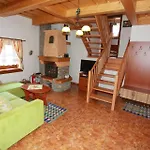 Holiday home Drevenice